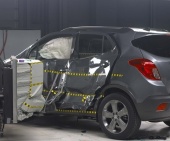 2017 Chevrolet Trax IIHS Side Impact Crash Test Picture